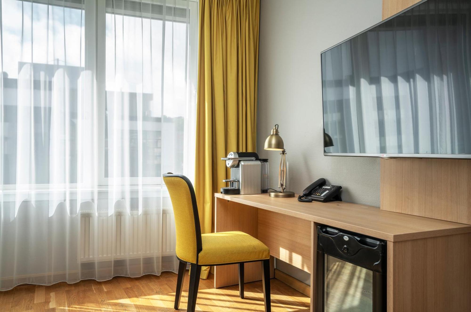 Thon Hotel Lillestrøm Esterno foto