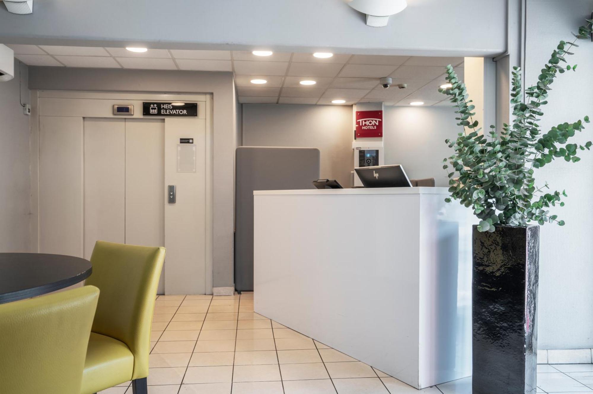 Thon Hotel Lillestrøm Esterno foto